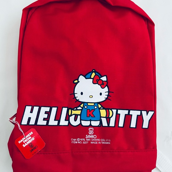Vintage Hello Kitty Mini Backpack Sanrio 1981 New in Package W/Tag Ultra Rare - Picture 2 of 12